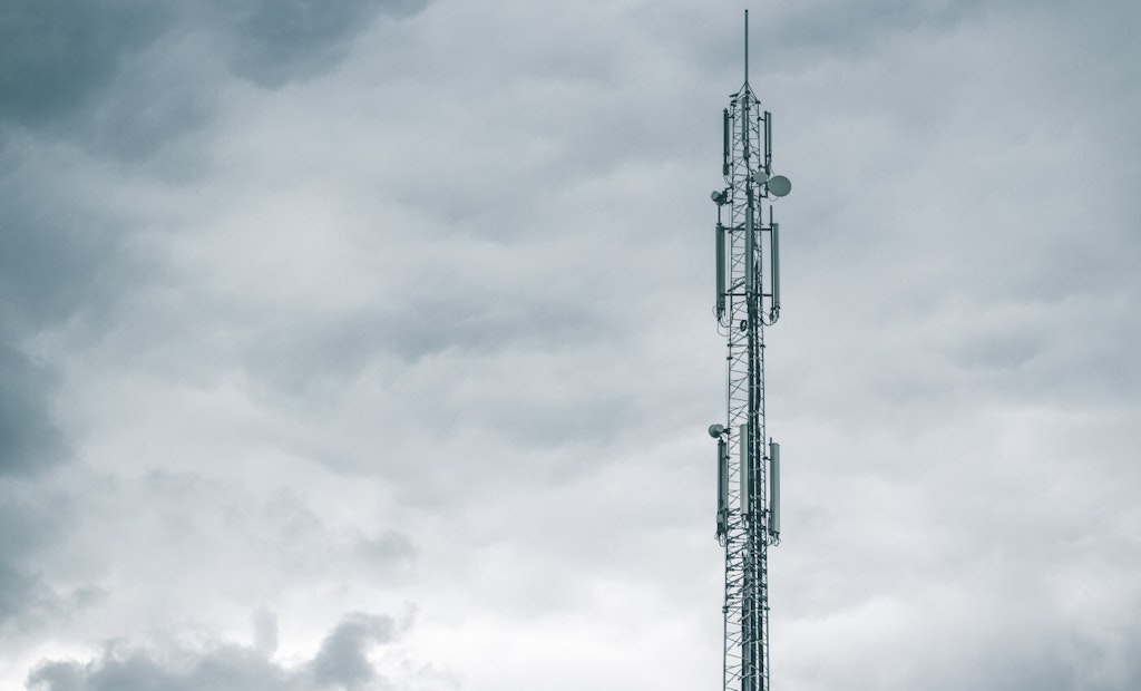 Key Considerations for Specifying and Deploying Mobile Communication Centers